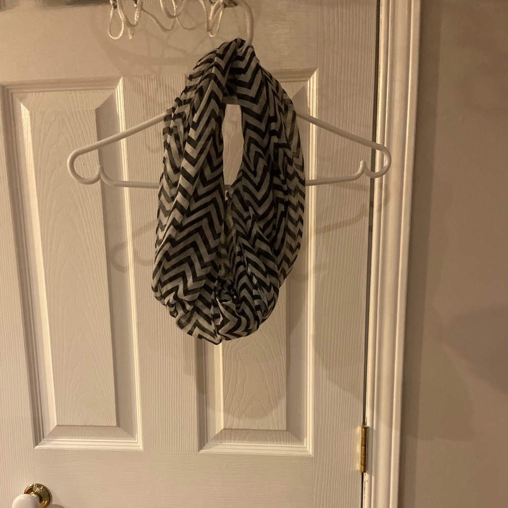 Target Infinity Scarf